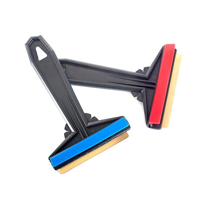 Squeegee
